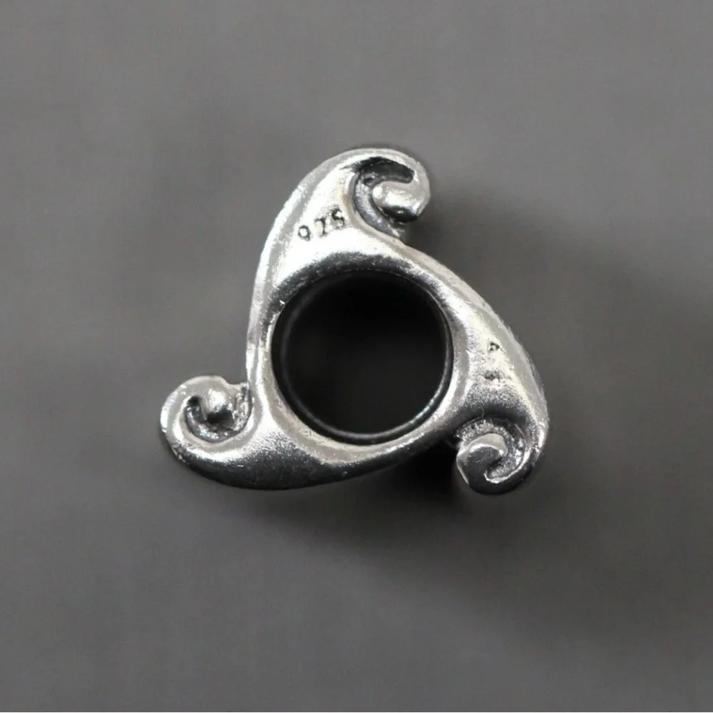 Authentic Pandora 790512 Sterling Silver “Best Friends “ Scroll Bead Charm